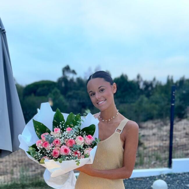 Babysitter in Nazaré: Maria