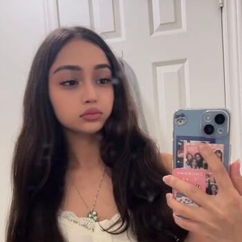Babysitter in Mississauga: Koena