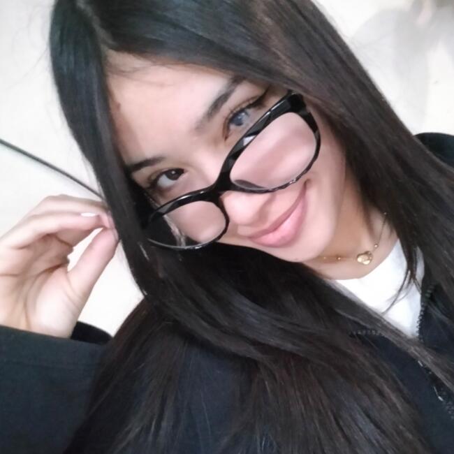 Babysitter in Almirante Brown: Sol