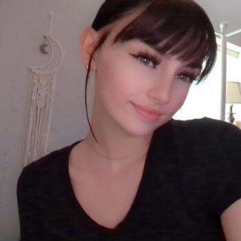 Babysitter in Summerdale: Lily