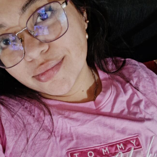 Babysitter in Estación Colina: Yaritza