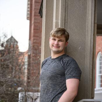 Babysitter Bloomington (Illinois): Cole