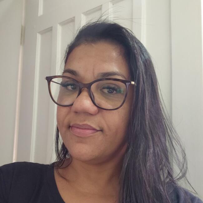 Babysitter in Paulínia: Vivian