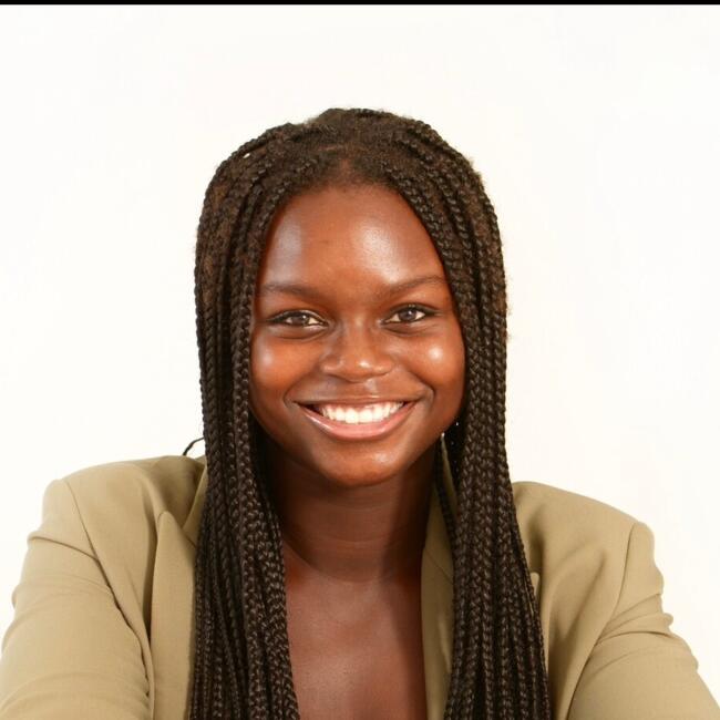 Babysitter em Odivelas: Karen