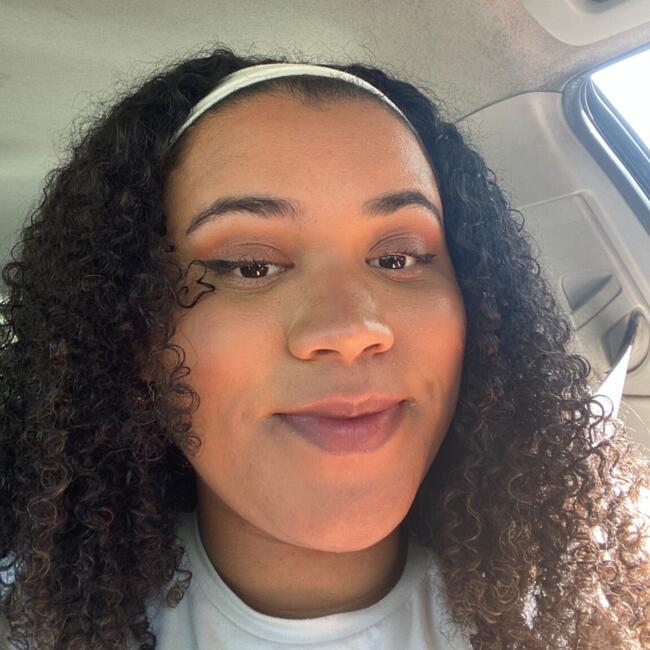 Babysitter in Guimarães: Evilym