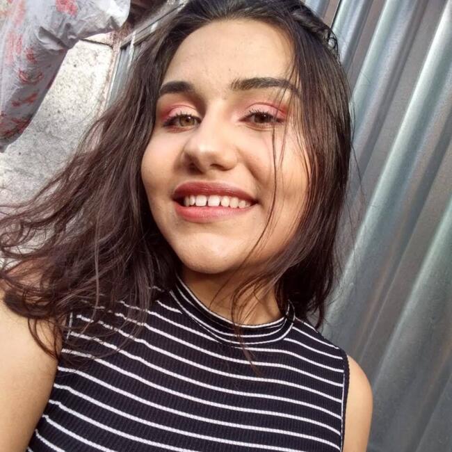 Babá em São José dos Pinhais: Yasmyn