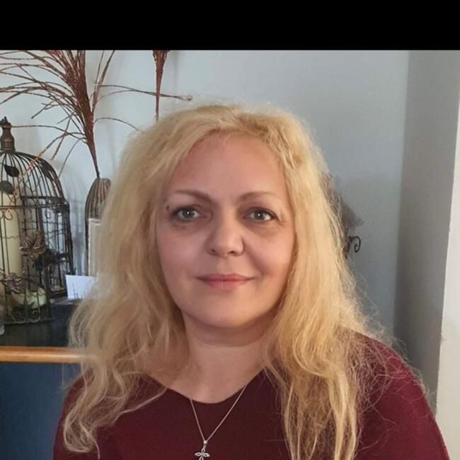 Babysitter in Nicosia: Eleni
