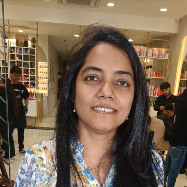 Babysitting job in Ahmedabad: Pooja