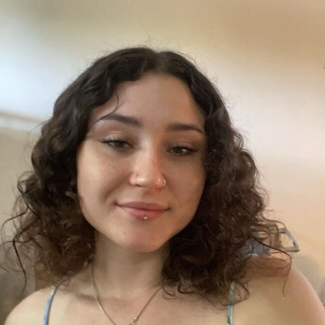 Babysitter in Rockhampton: Darcie