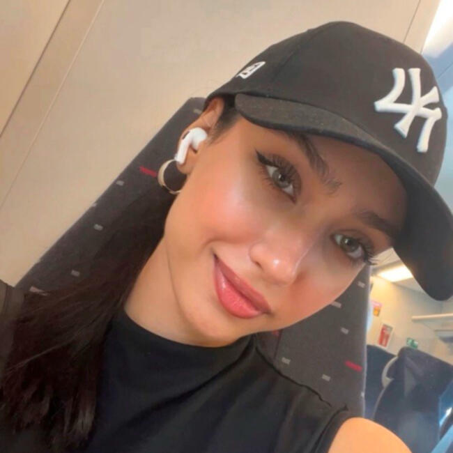 Babysitter in Clervaux: Melika