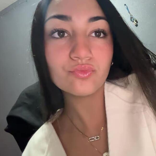 Babysitter in Florensac: Soumia