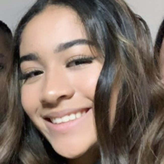 Babysitter in Douvaine: Veronica