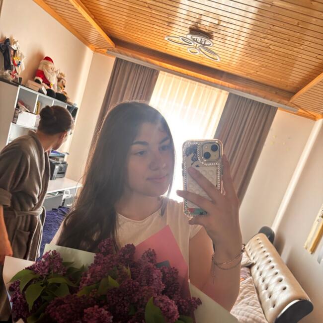 Babysitter in Paşcani: Irina