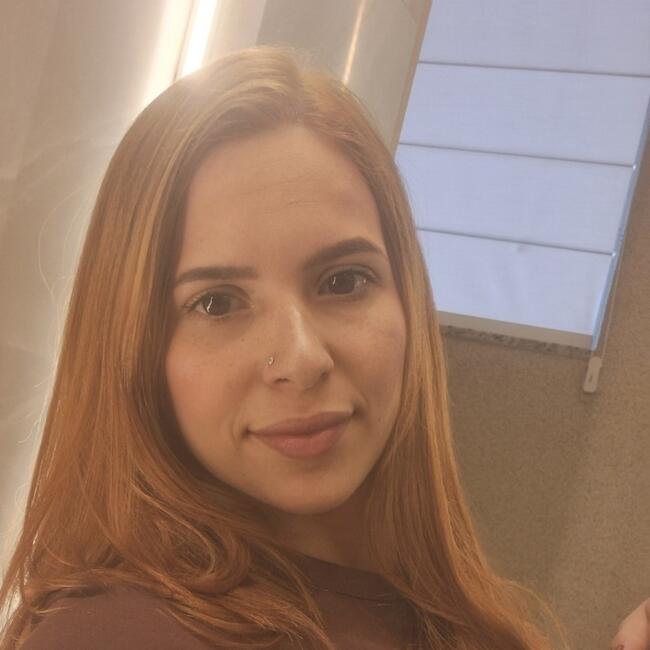 Babysitting job in Caratinga: Jennifer