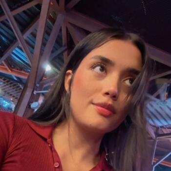 Babysitter στην περιοχή Floridablanca: Natalia