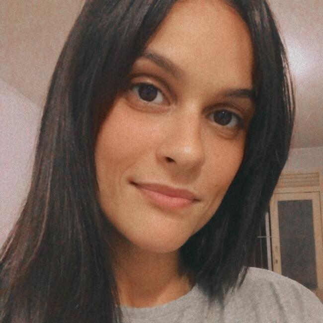 Babysitter στην περιοχή Faro: Luciana