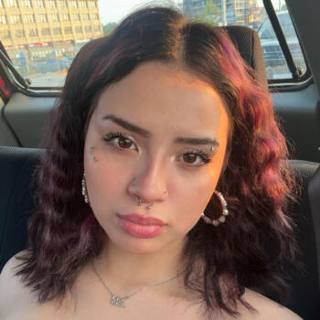 Babysitter Newmarket: Lindsey