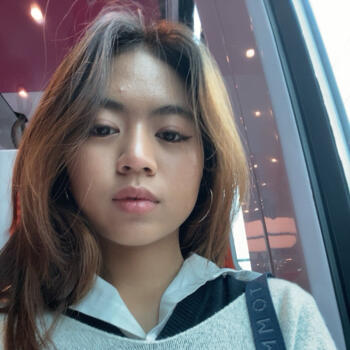 Babysitter in Pantin: Kristine Ann