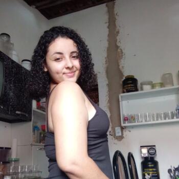 Babá em Aracaju: Julliany