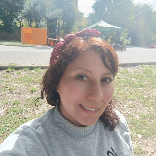 Babysitter in Coyhaique: Vania
