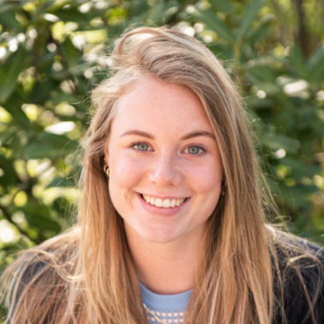 Oppas in Voorthuizen: Laurine