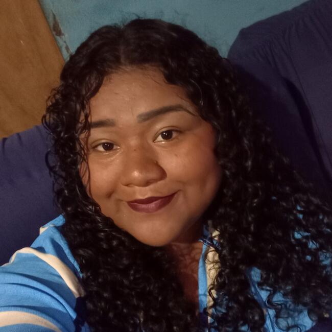 Babysitter in Santa Inês: Dheny