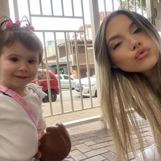 Babysitting job in São Paulo: Gabriela