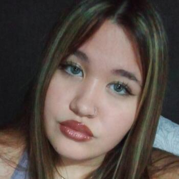 Babysitter in Trelew: Valentina