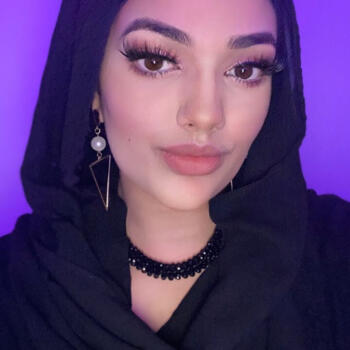 Babysitter in Melbourne: Haiya