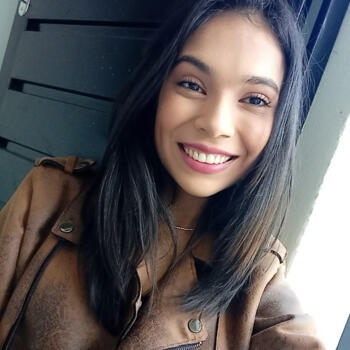 Babysitter in Caxias do Sul: Tábita