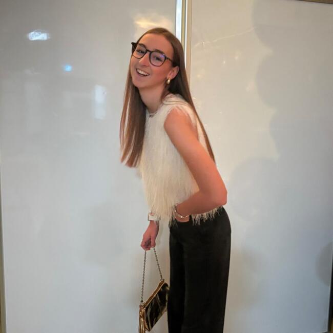 Babysitter in Wingles: Perle