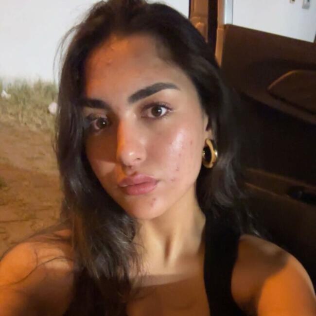 Babysitter in Tunis: Yasmine