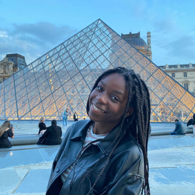 Babysitter in Rambouillet: Jennifer