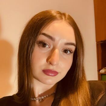 Babysitter στην περιοχή Βόλος: Άννα