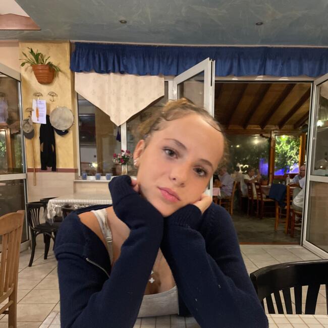 Babysitter in Strasbourg: Emma