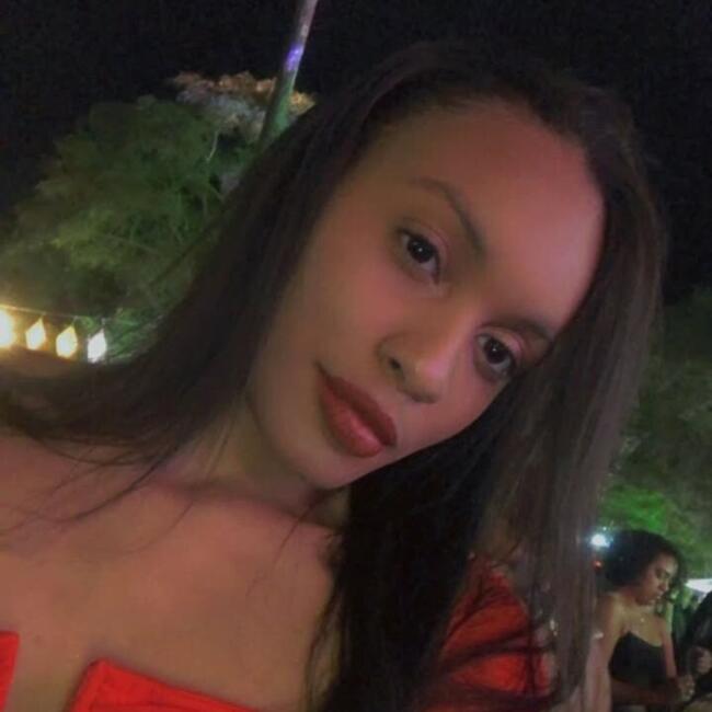 Babysitter in Salvador: Tandara