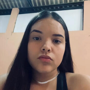 Babysitter in Belo Horizonte: Luiza