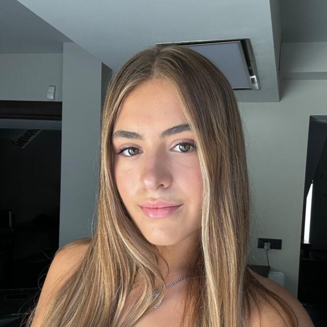 Babysitter in Toirano: Giulia