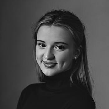 Babysitter in Paris: Andréa