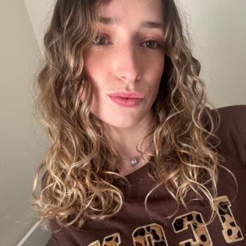 Babysitter in Angers: Camille