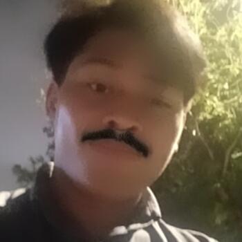 Pengasuh Shah Alam: Aqil