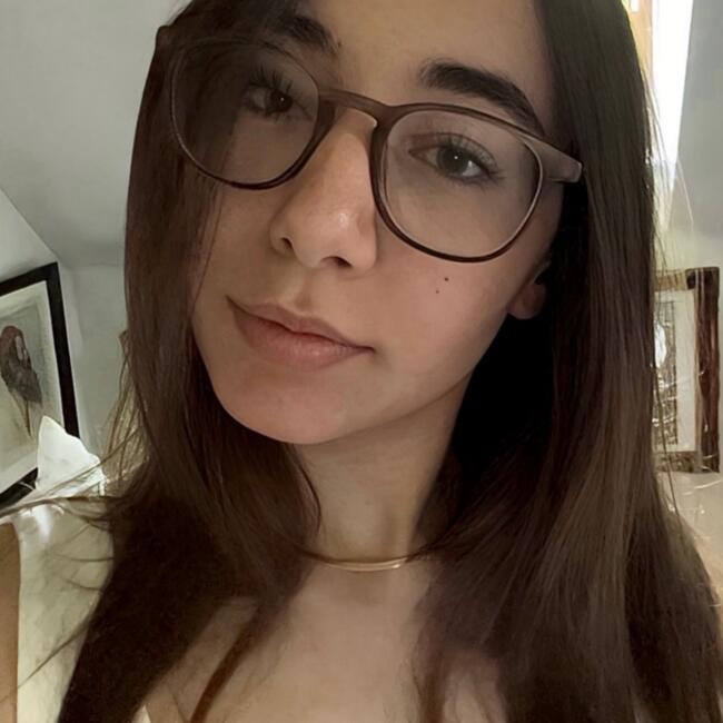 Babysitter in Tienen: Perihan