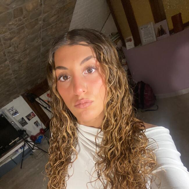 Babysitter in Tivoli: Giulia