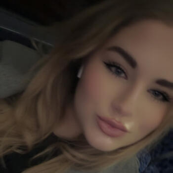 Oppas in Posterholt: Angelina