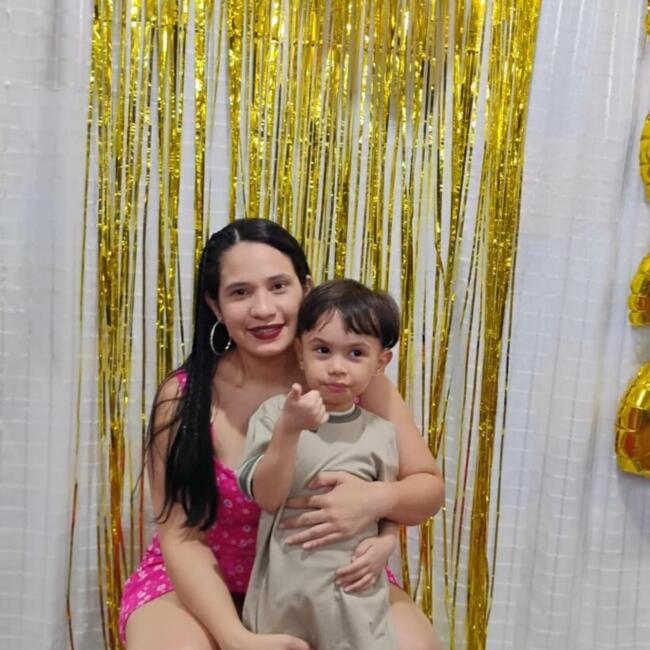 Babysitter in Manaus: Jeiciane