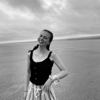 Babysitter in Templemars: Flavie