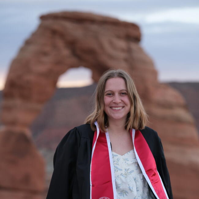 Babysitter in Melbourne: Madisyn