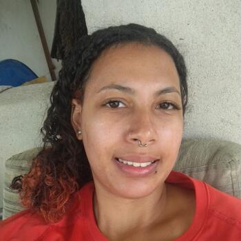 Babysitter in Juiz de Fora: Mayra