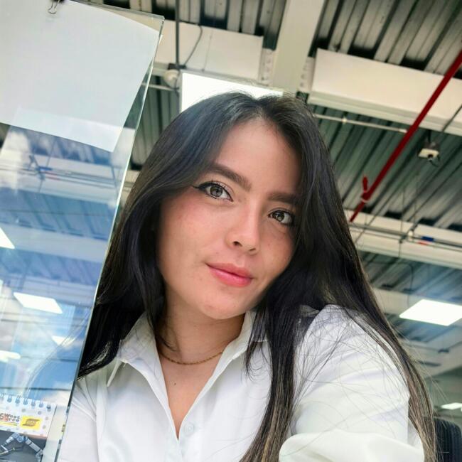 Trabajo para niñera en Madrid: Alejandra