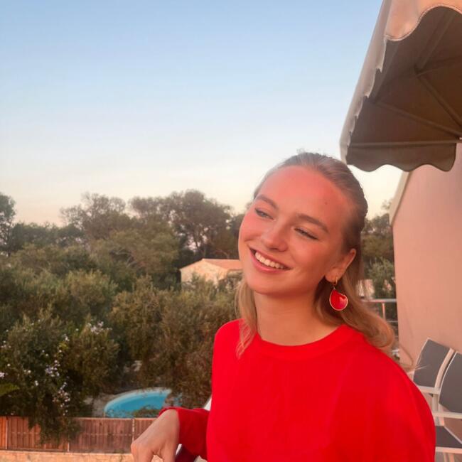 Babysitter in München: Kiara